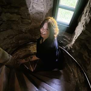 Meet your Posher, Sharon